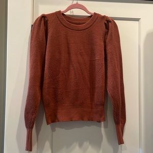 Abercrombie & Fitch burnt, rust orange. S. Puff sleeves. Details at the waist.